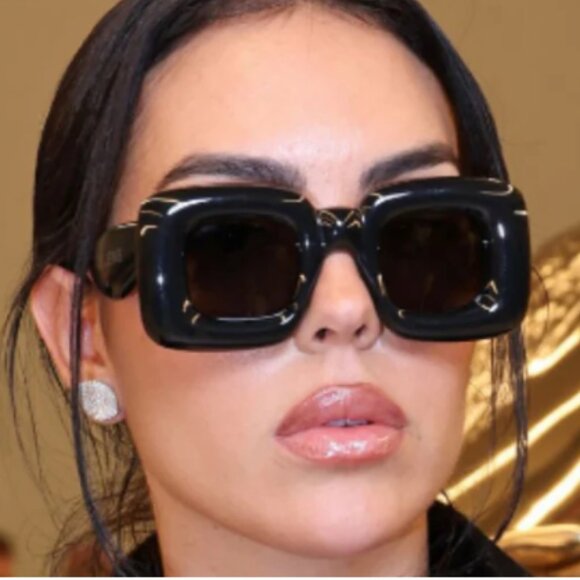 NEW LOEWE SQUARE SUNGLASSES LW40098I 01A BLACK GREY LOEWE WOMEN EYEWEAR main image 4